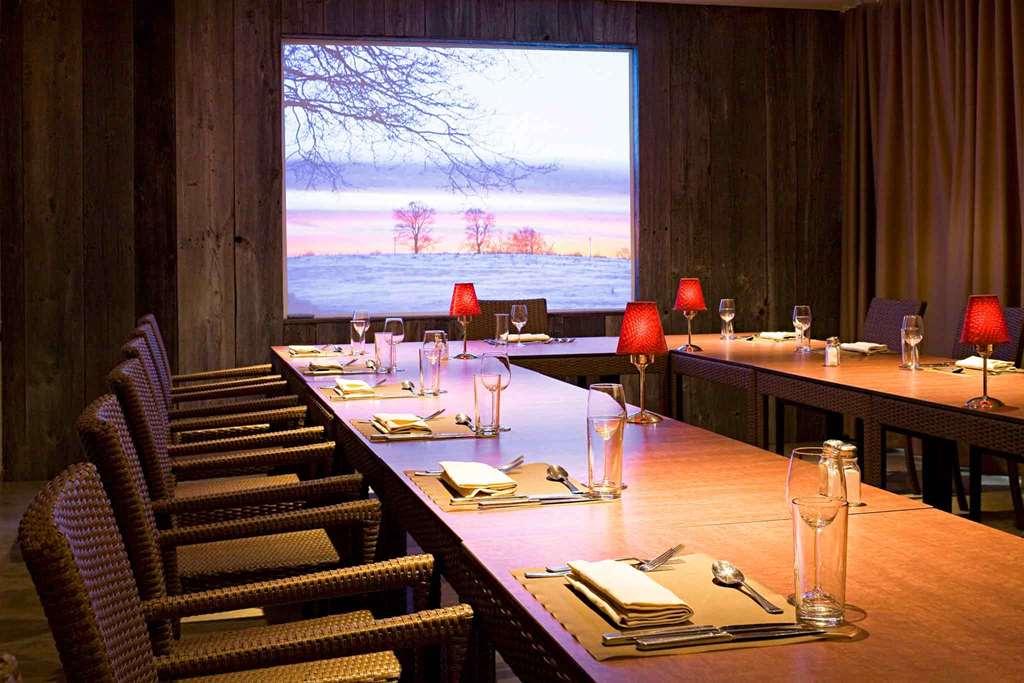 Ibis Styles Cholet Hotel Restoran foto