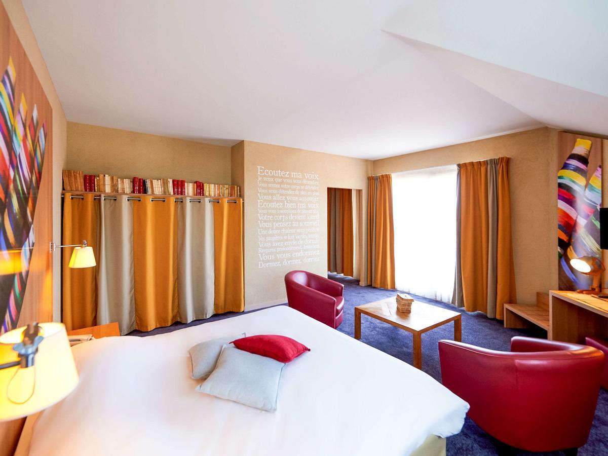 Ibis Styles Cholet Hotel Bagian luar foto
